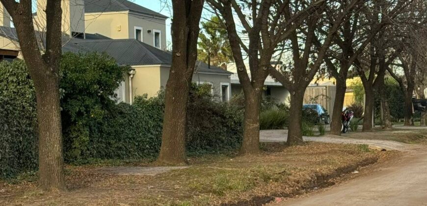 Importante lote en zona Parque – Lavalle 1000 esq. Hna. Fioretta